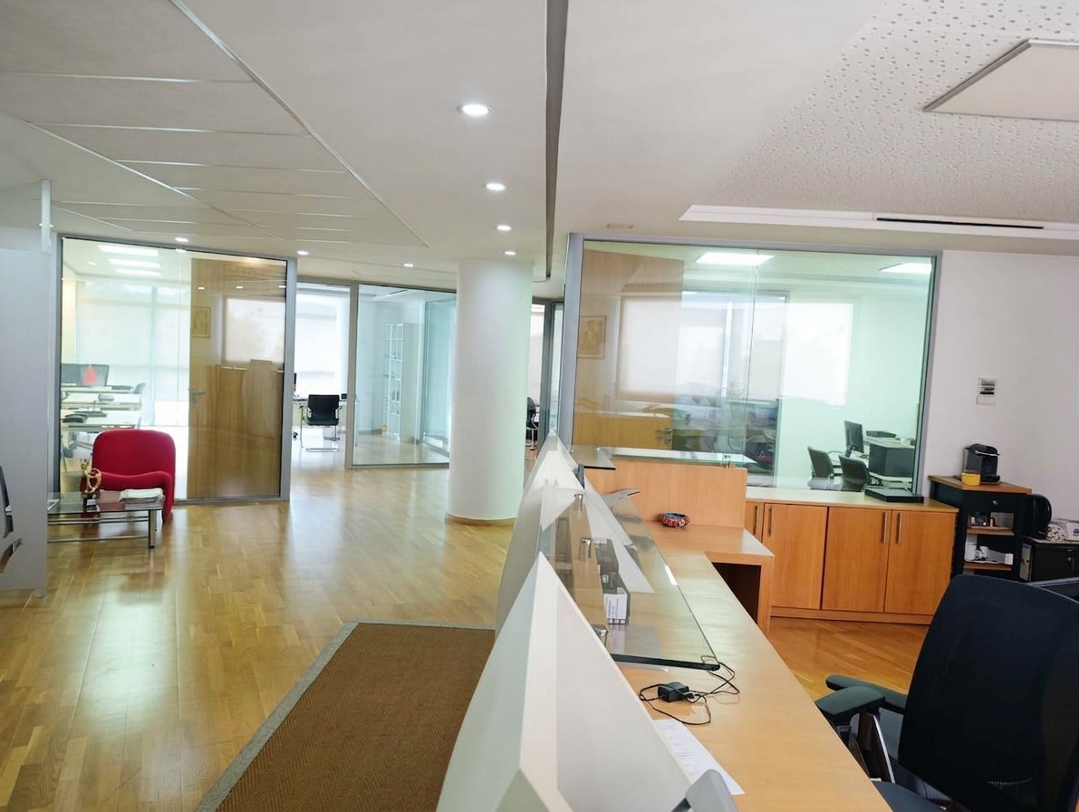 CF11 - Bureau haut standing route El Jadida