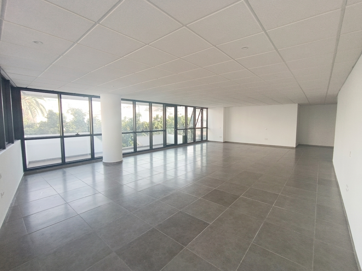 plateau de bureau premium de 359 m dans un immeuble pro neuf - Photo 5