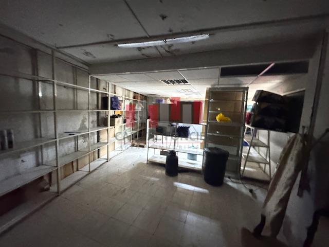 top emplacement a 2 pas du bd massira magasin de 176m2 a la - Photo 16