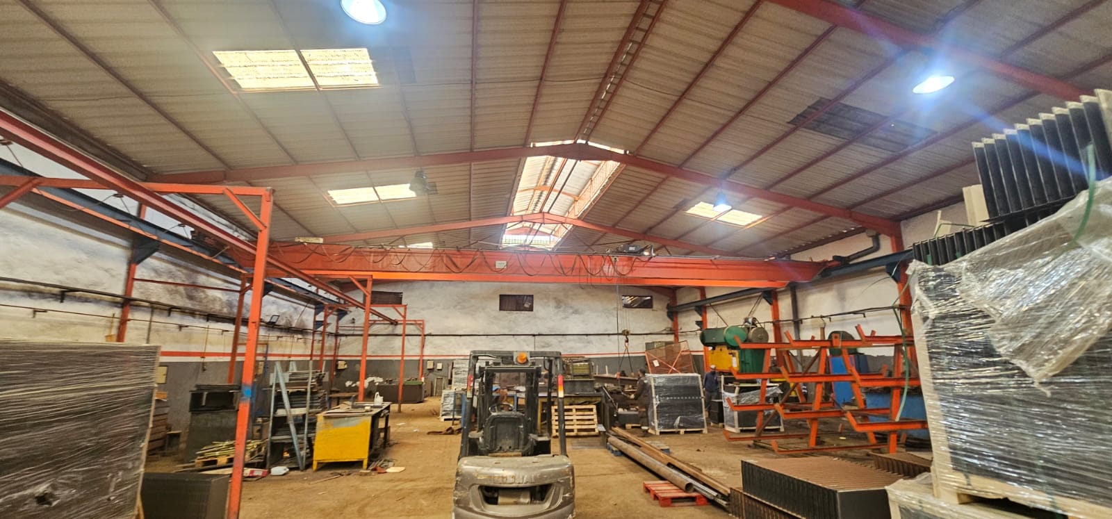 unite industrielle de 3000 m2 de surface utile au sein du pa - Photo 14