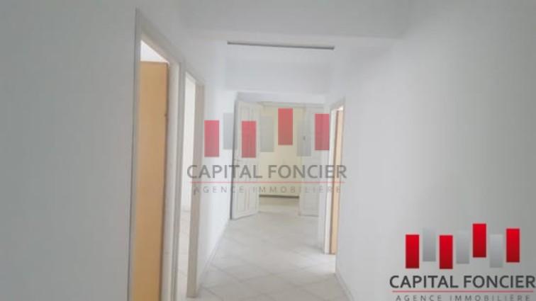 Immeuble professionnel R+5 de 1000 m2 de surface utile a la vente quartier Anfa - Photo 4