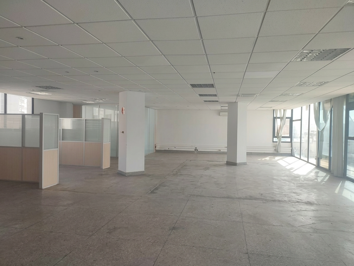 Immeuble professionnel R + 7 en plein bld haasan 1 de 7600 m a la vente - Photo 2